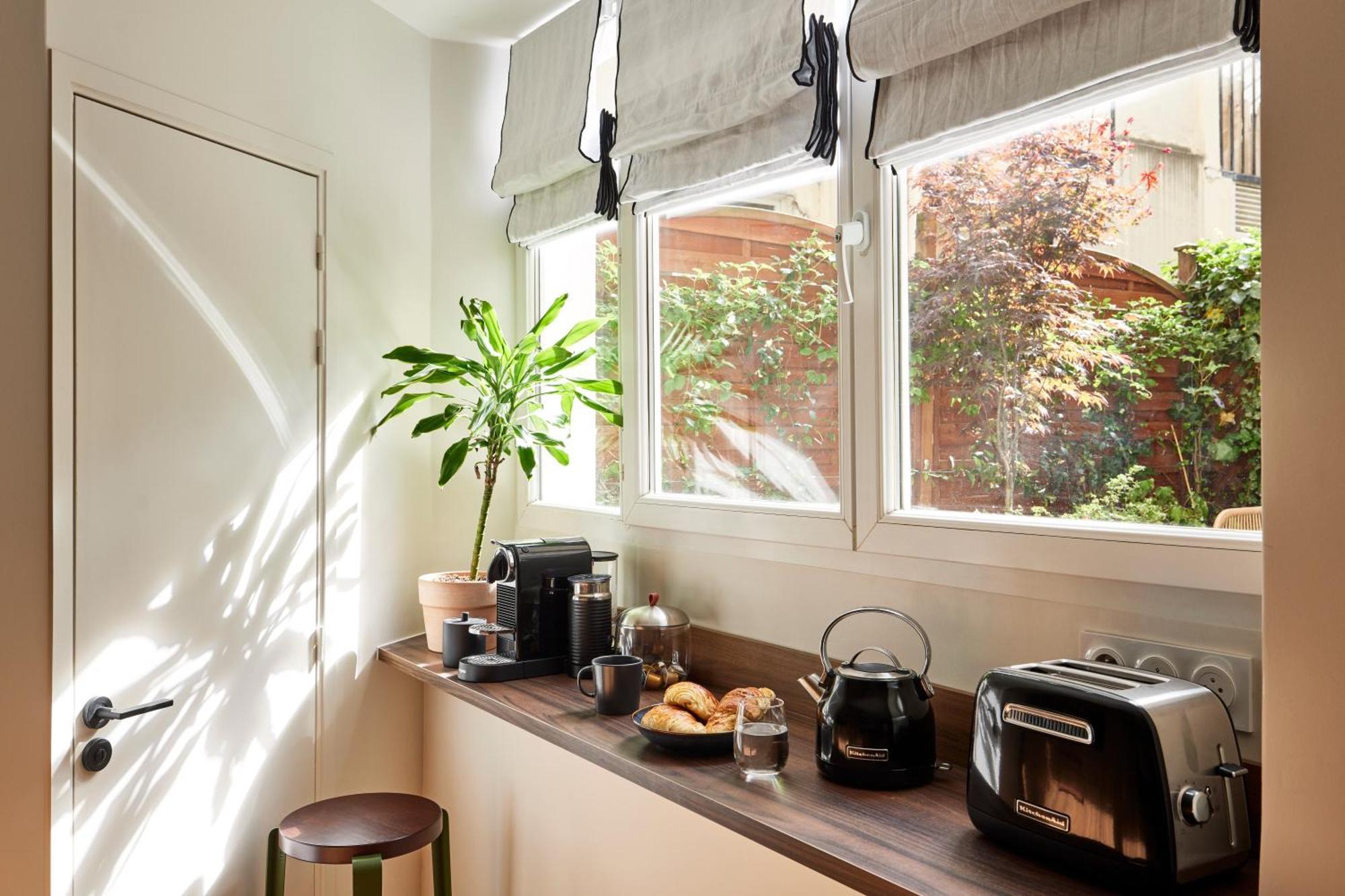 Apartamento Stylish 2Br & 2Ba With Private Terrace París Exterior foto